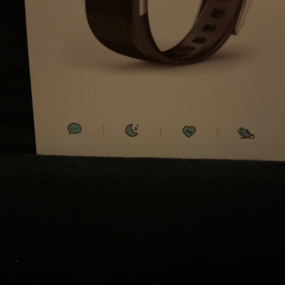 NWOT-FITBIT HR - Picture 3 of 3